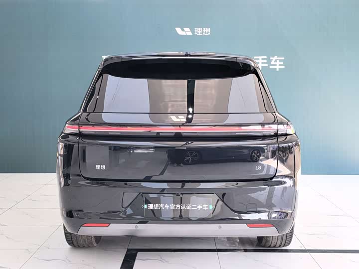 LiXiang L8 2025 2025款 Pro 智能焕新版