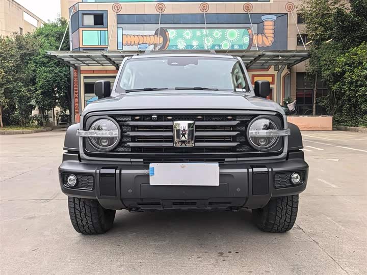 Zdjęcie 2 - Tank 300