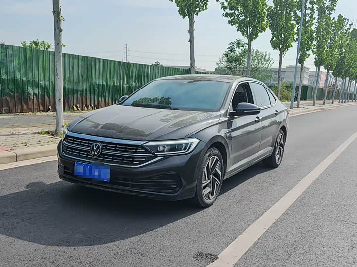 Фото 3 - Volkswagen Sagitar L