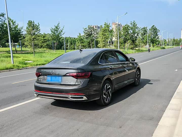 Фото 9 - Volkswagen Sagitar L