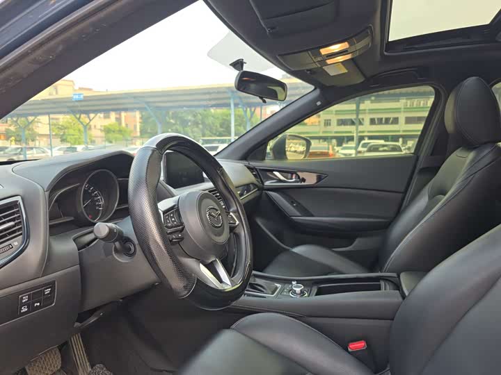 Mazda CX-4 2021 2021款 2.0L 自动两驱蓝天探索版
