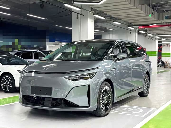 2026 XPeng X9