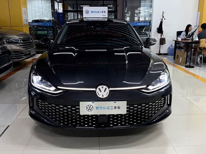 Фото 2 - Volkswagen Lamando L