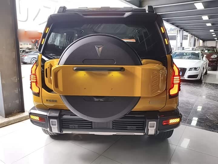 Changan Deepal G318 2025 2025款 无忧穿越版 四驱远山版
