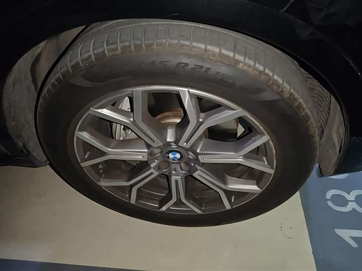 BMW X7 2024 2024款 xDrive40i 领先型豪华套装