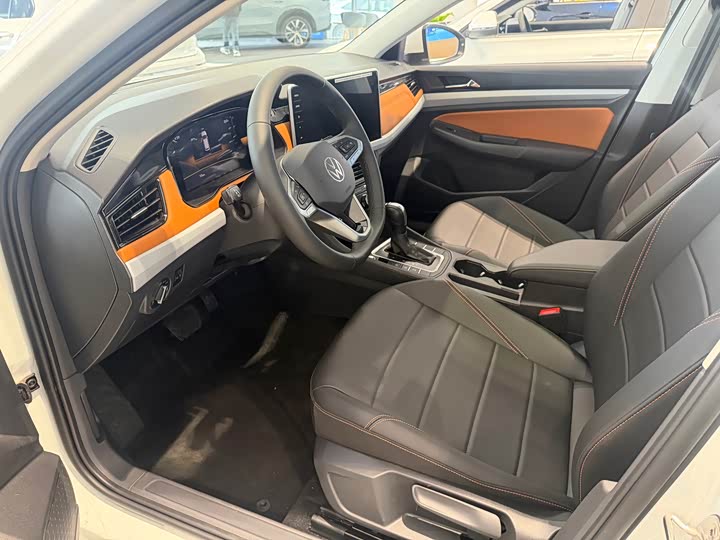 Volkswagen Bora 2026 2026款 200TSI DSG悦行导航版