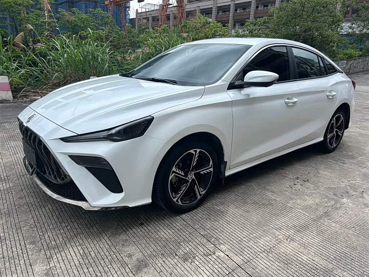 2022 MG Motor 5 Scorpio