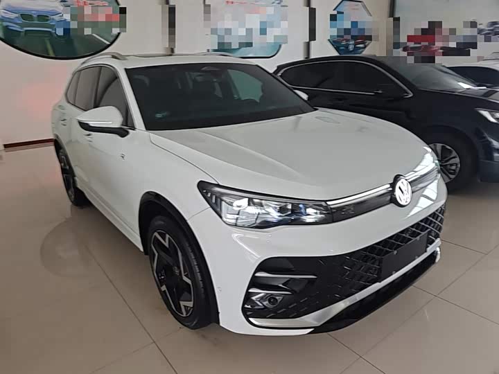 2026 Volkswagen Tiguan L Pro