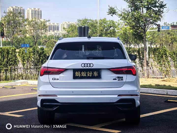 Фото 6 - Audi Q3