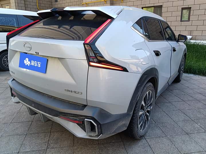GAC Trumpchi Emkoo 2022 2022款 1.5T 超新星Pro版