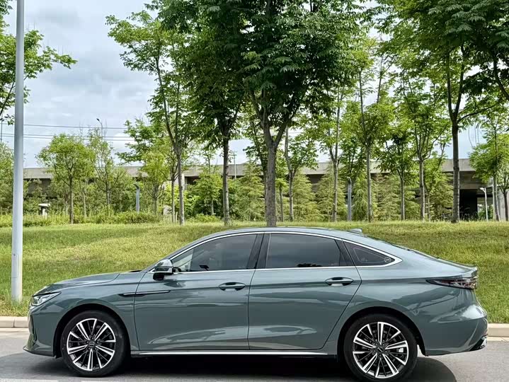 Chery Arrizo 8 2025 2025款 1.6T DCT 豪华型