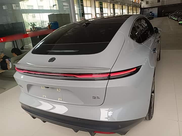 Фото 6 - Nio ET5