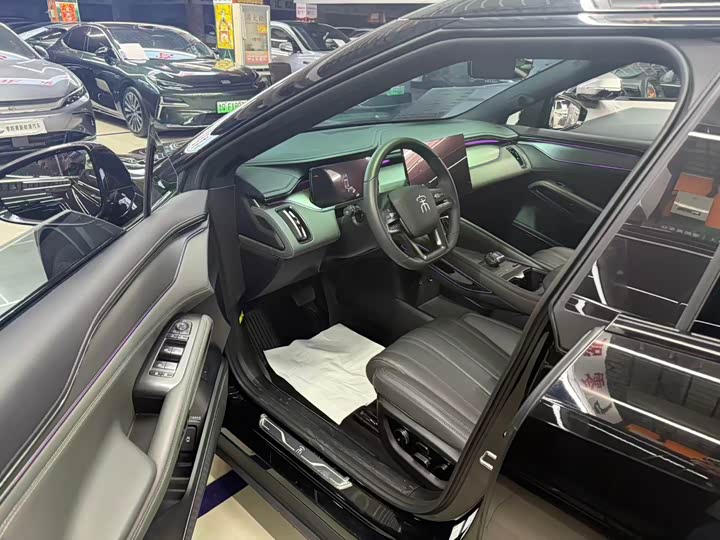BYD Song L 2025 2025款 智驾版 662km 激光雷达卓越型