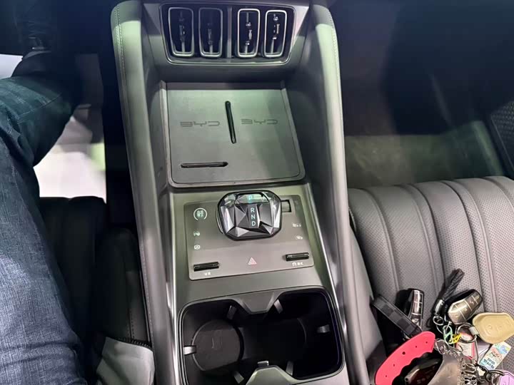 BYD Song L 2025 2025款 智驾版 662km 激光雷达卓越型