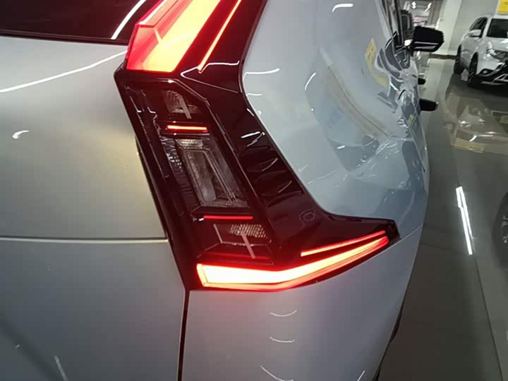 GAC Trumpchi Emkoo 2022 2022款 1.5T 超新星Pro版