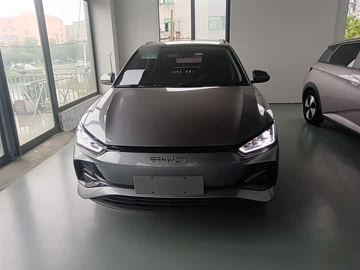 2023 BYD E2