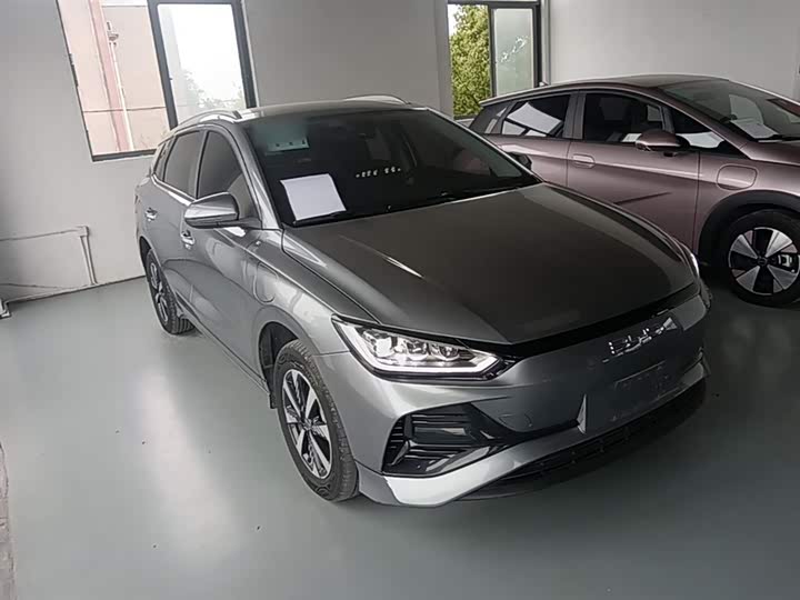 2023 BYD E2