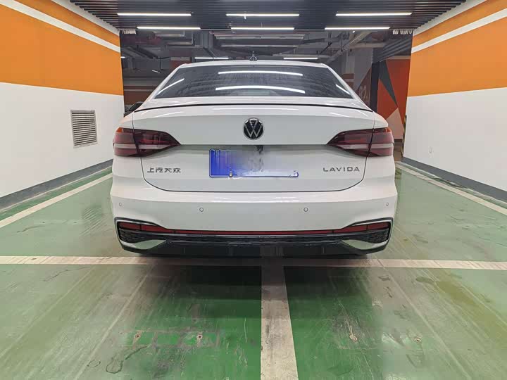 Volkswagen Lavida 2026 2026款 300TSI DSG星空满逸版