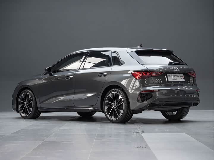 Фото 9 - Audi A3