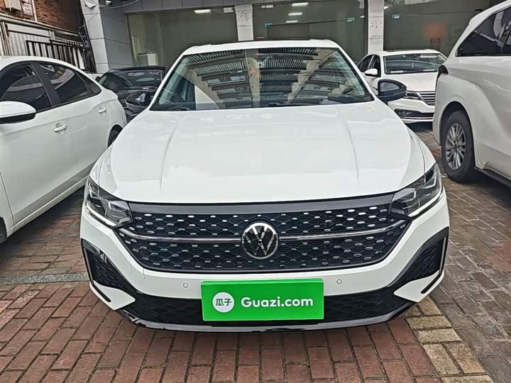 Фото 3 - Volkswagen Lavida