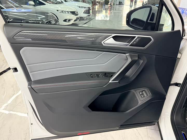 Volkswagen Tiguan L Hybrid 2022 2022款 430PHEV 插电混动旗舰版