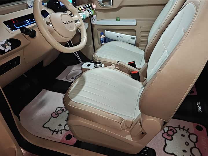 Geely Galaxy Panda Mini 2023 2023款 熊猫mini 200km 耐力熊