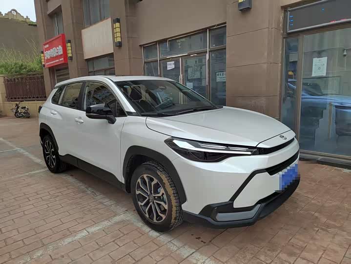 Toyota Frontlander 2026 2026款 2.0L CVT豪华版