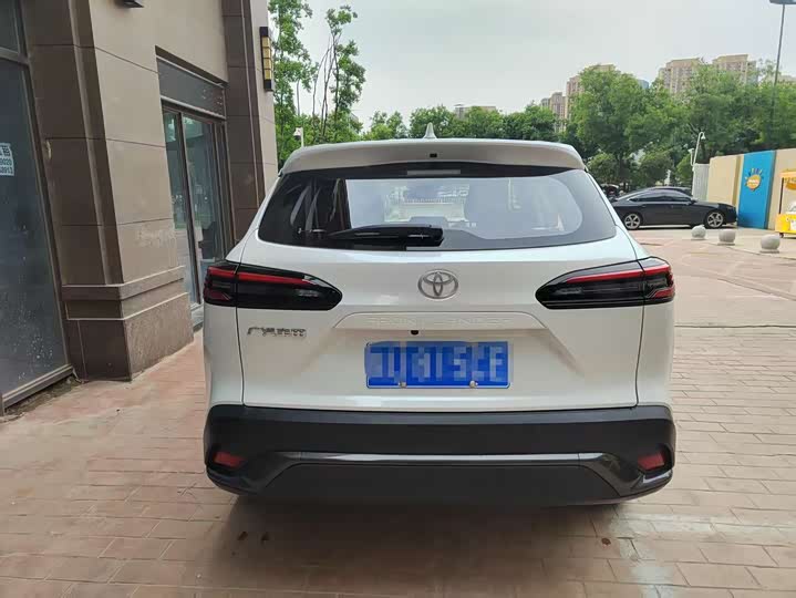 Toyota Frontlander 2026 2026款 2.0L CVT豪华版
