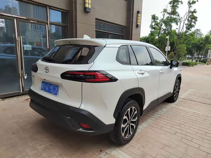 Toyota Frontlander 2026 2026款 2.0L CVT豪华版