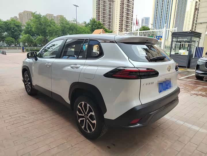 Toyota Frontlander 2026 2026款 2.0L CVT豪华版