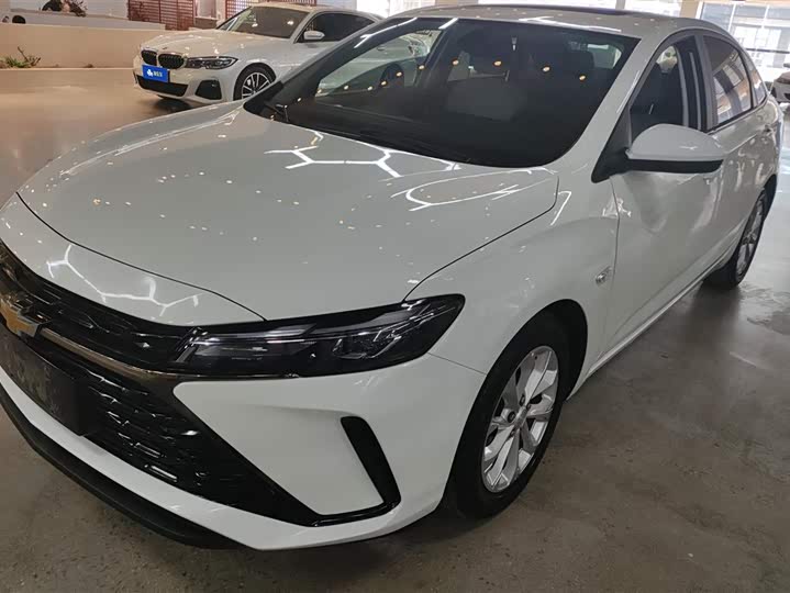 Chevrolet Monza 2023 2023款 1.5L 双离合悦享版