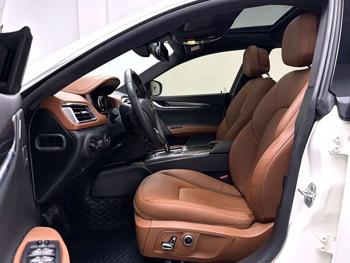 Maserati Ghibli 2021 2021款 2.0T 锋芒版