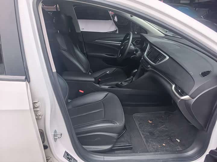Фото 5 - Buick Excelle GT