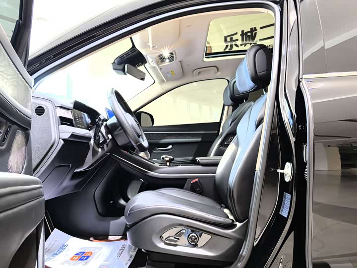 Aito M7 2024 2024款 1.5T 智驾四驱Max版 5座