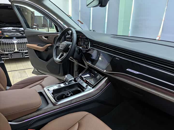 Audi Q7 2024 2024款 45 TFSI quattro S line运动型