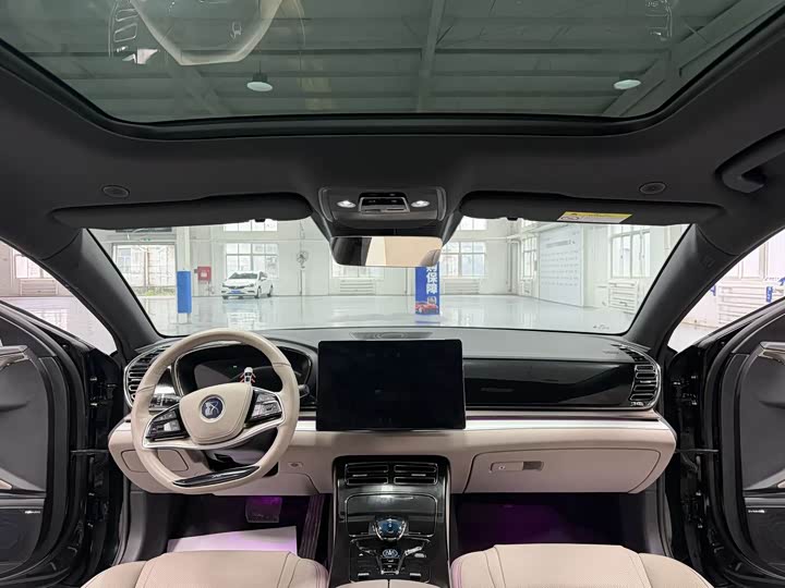 BYD Han 2025 2025款 DM-i 125KM尊荣型