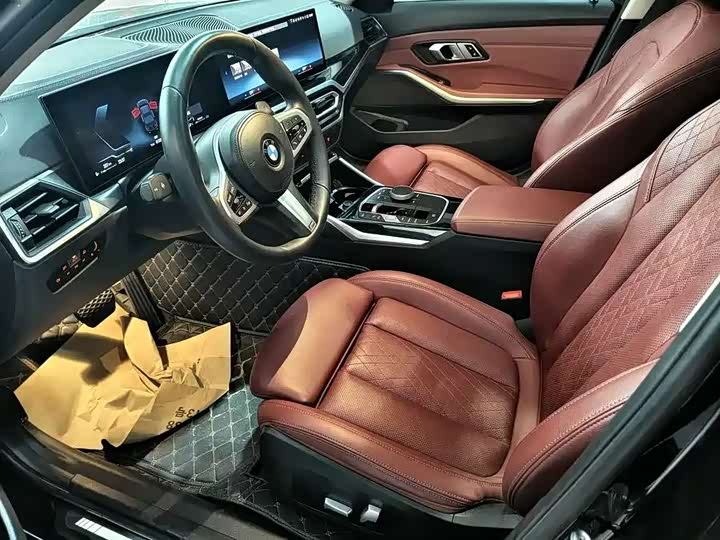 Фото 4 - BMW 3 Series