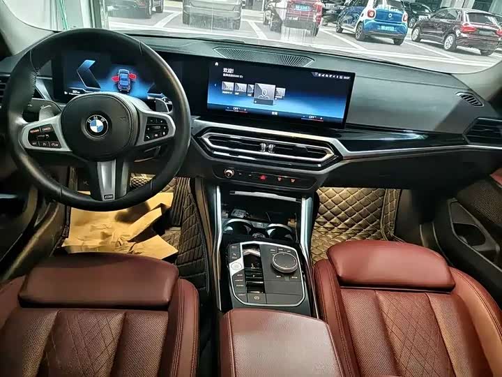 Фото 8 - BMW 3 Series