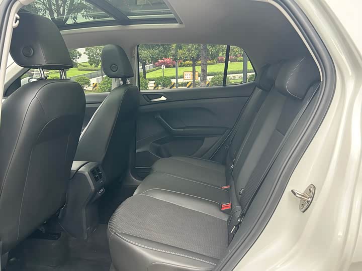 Volkswagen Tacqua 2021 2021款 1.5L 自动 悦智联版