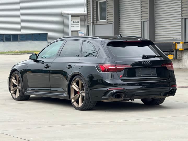 Audi RS 4 2022 2022款 RS4 Avant 黑曜版
