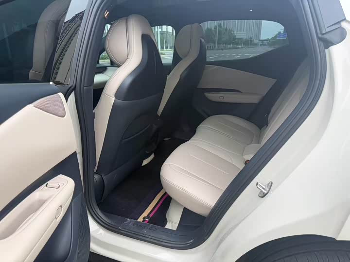 Lynk & Co Z20 2026 2026款 430km 后驱Pro
