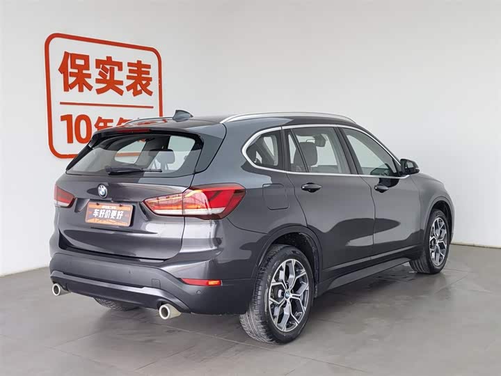 Фото 2 - BMW X1