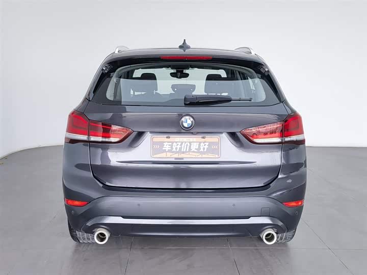 Фото 4 - BMW X1