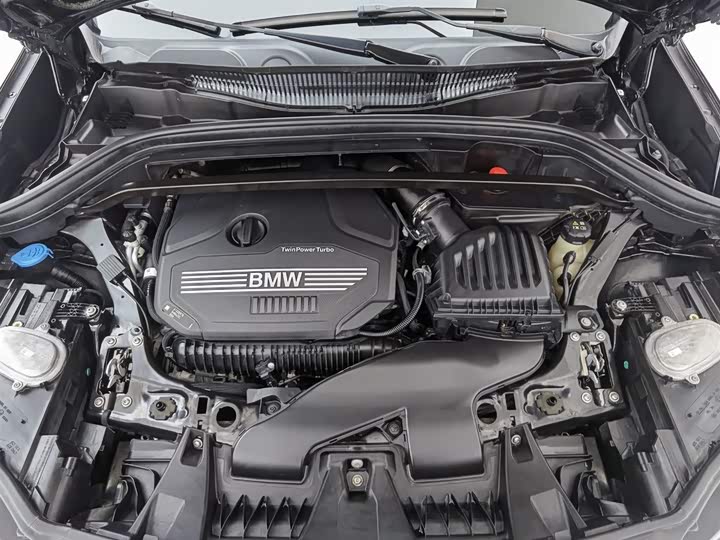 Фото 6 - BMW X1