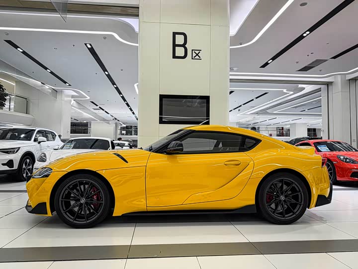 Toyota Supra 2022 2022款 改款 GR SUPRA 3.0T 标准型