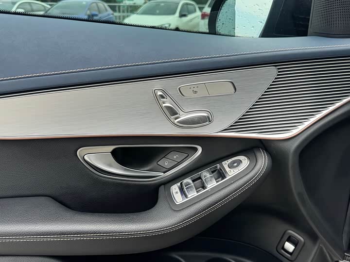 Mercedes-Benz EQC 2021 2021款 EQC 350 4MATIC