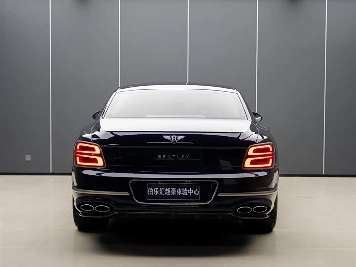 Фото 6 - Bentley Flying Spur Hybrid