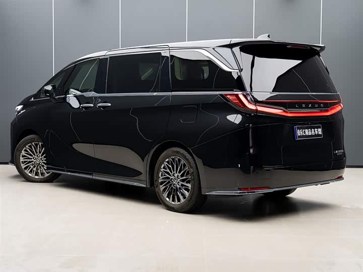 Lexus LM 2025 2025款 500h 四座御世版