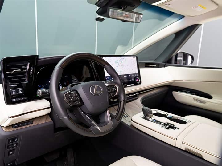 Lexus LM 2025 2025款 500h 四座御世版