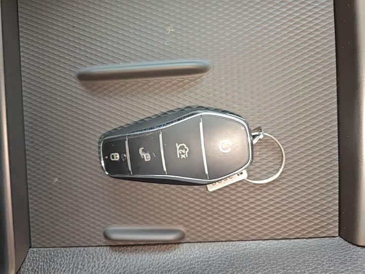 BYD Seal 05 DM-i Hybrid 2025 2025款 DM-i 智驾版 120KM旗舰型